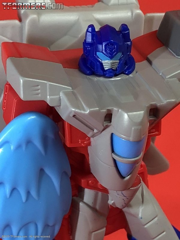 Gallery Burger King Sky Turbine Optimus Prime Cyberverse Transformers Toy  (15 of 38)